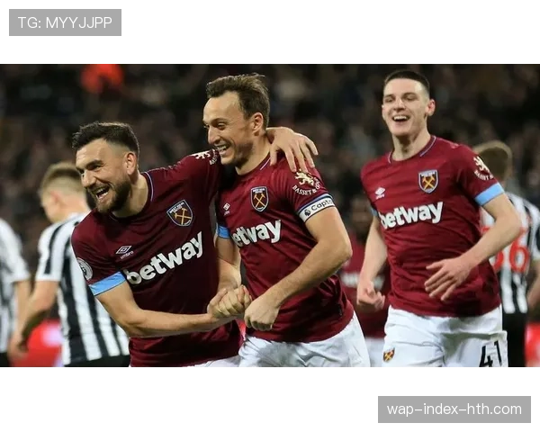 快讯:诺丁汉森林对阵伯恩利,客队球员因危险动作被直接出示红牌罚下 快讯:诺丁汉森林对阵伯恩利,客队球员因危险动作被直接出示红牌罚下